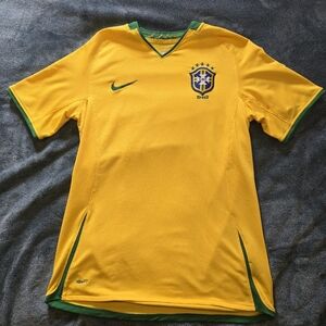 Brazil 2008 - 2010 Home Football Shirt Jersey Nike Men's Size M